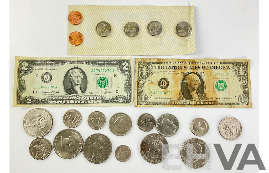 Collection of USA Currency Including 1969 and 1976 One Dollar Notes, Commemorative Dimes, Eisenhower One Dollars and More