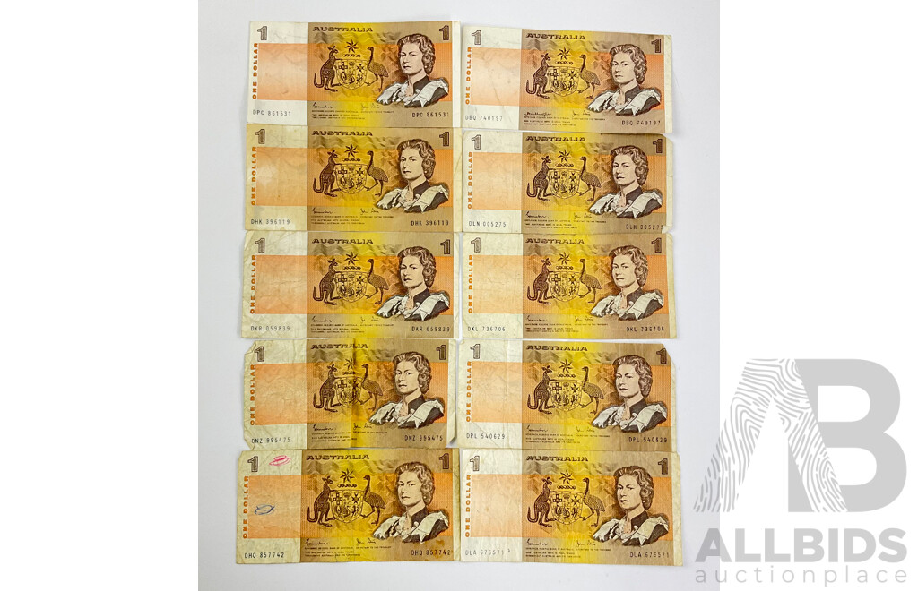 Ten Australian 1982 One Dollar Notes, Johnston/Stone