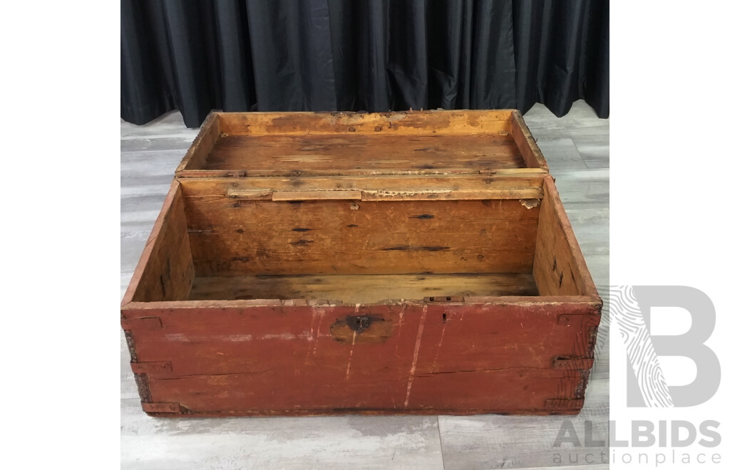 Vintage Sea Shipping Trunk with Brass Plaque