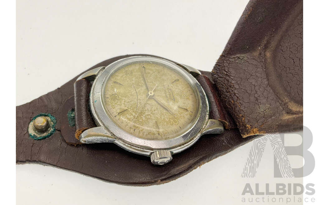 Vintage Tissot Antimagnetic Wrist Watch with Leather Bund