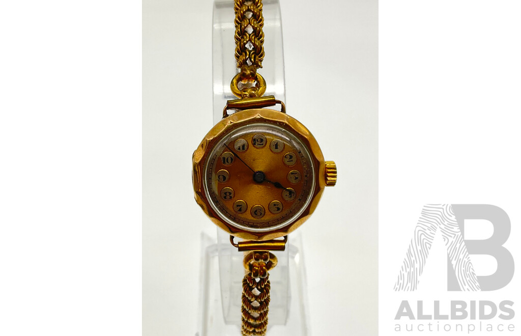 Women's Vintage Fifteen Jewels Dress Watch with 9ct Gold Case, Swiss Made