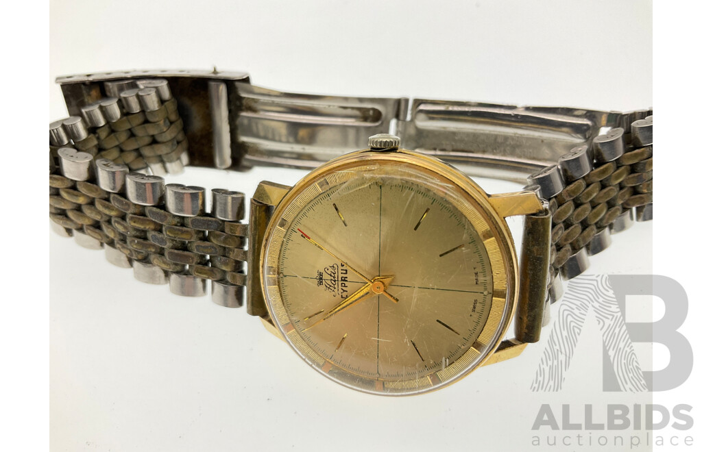 Men's Vintage Cyprus and Seiko Gold Tone Wrist Watches