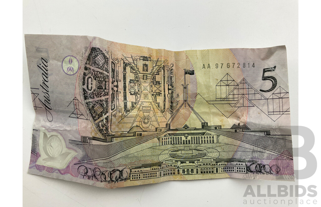 Australian 1992 Five Dollar Note, Fraser/Evans AA Prefix, Lacking Queen Face