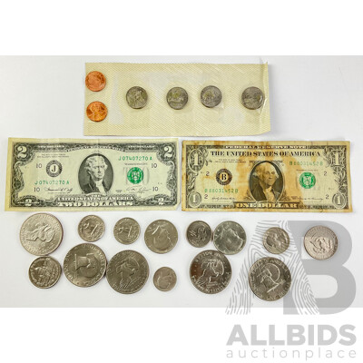 Collection of USA Currency Including 1969 and 1976 One Dollar Notes, Commemorative Dimes, Eisenhower One Dollars and More