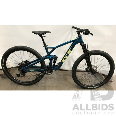 GT Sensor Sport 11 Speed Mountain Bike