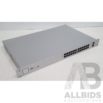 Ubiquiti Networks (US-24-500W) UniFi 24-Port Gigabit PoE+ 500W Switch