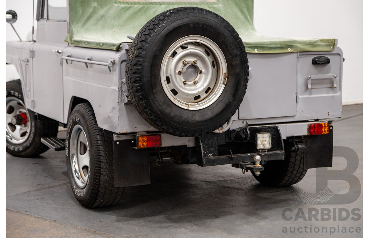 10/1976 Nissan Patrol G60 SWB (4x4) 2d Softtop Primer 4.0L