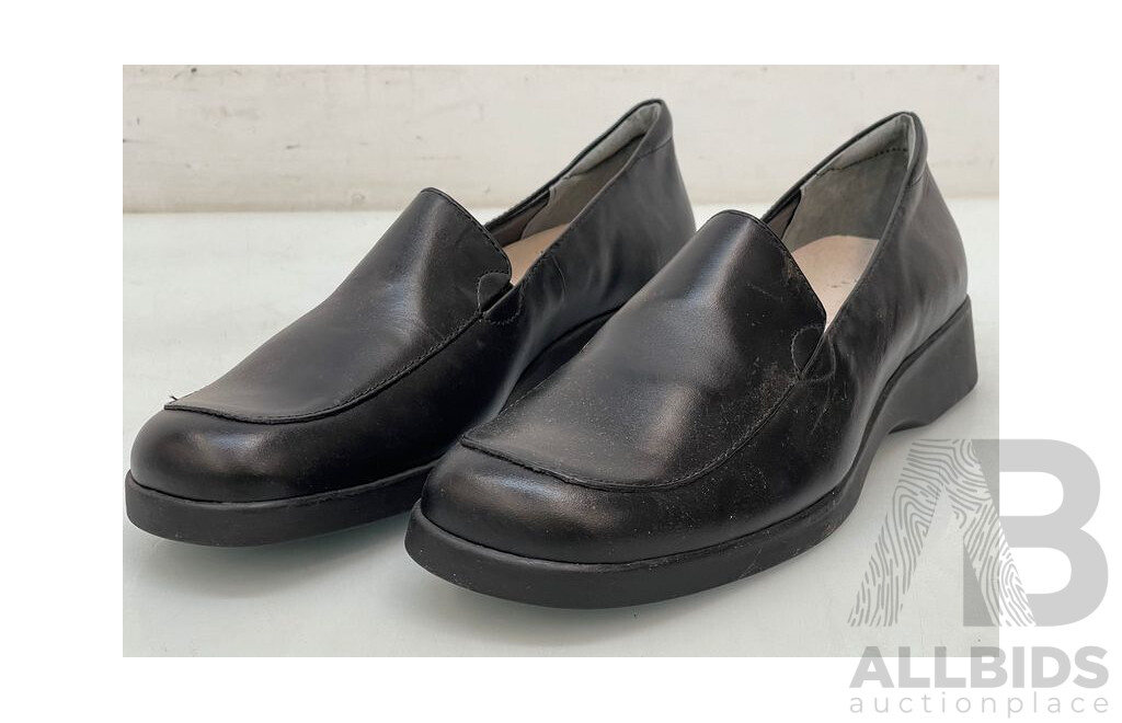 Black Slip-on Dress Shoe