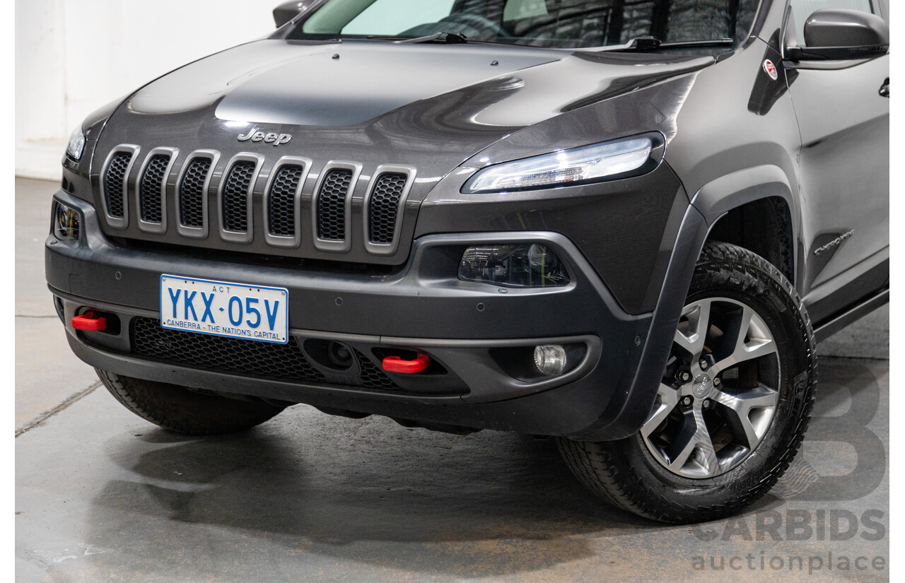 09/2014 Jeep Cherokee Trailhawk (4x4) KL 4d Wagon Granite Crystal Pearl V6 3.2L