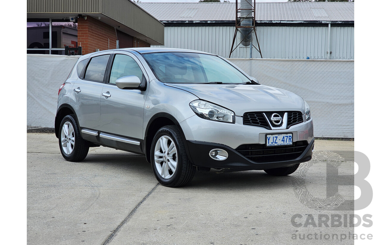 6/2014 Nissan Dualis TS (4x2) J10 MY13 4d Wagon Silver 1.6L