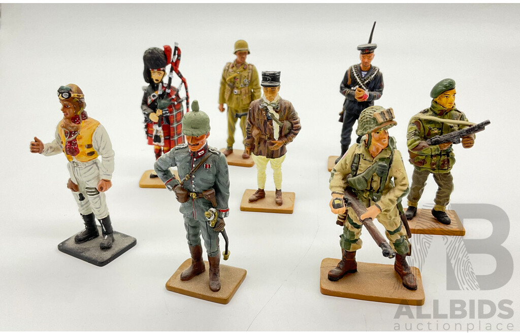 Collection of Diecast Lead Del Prado Figures Including Normandy Paratrooper, UK Army Commandos, USSR Naval Infantryman, German Warrant Officer, 1914 Prussian Lieutenant, 1939 Captain of Tanks, 1940RAF Pilot, 1914 Black Watch Piper