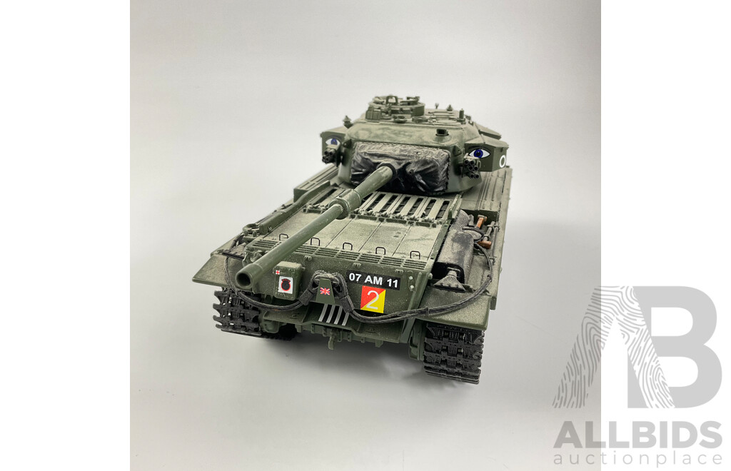 Minichamps Diecast Centurion MK5 Tank - 1:35 Scale