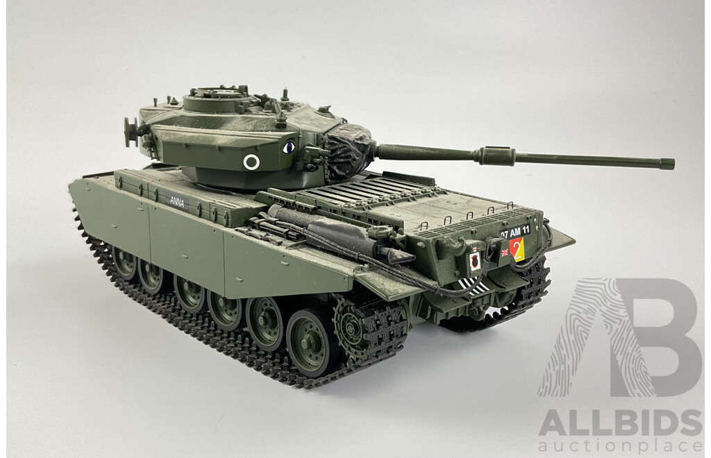 Minichamps Diecast Centurion MK5 Tank - 1:35 Scale