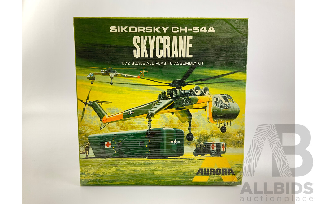 Vintage Aurora Model Boeing-Vertol Chinook'Copter - 1:48 Scale and Sikorsky CH-54A Skycrane - 1:72 Scale