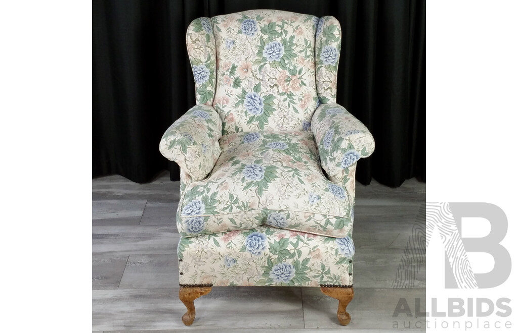 Fabric Wing Back Lounge Chair