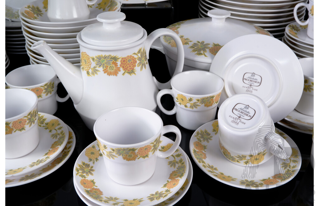 Retro Japanese Noritake Progression 80 Piece Dinner Service in Sunny Side Pattern