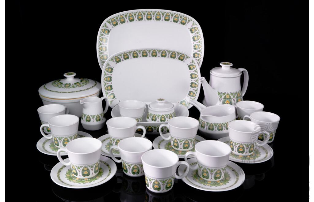 Funky Retro Japanese Noritake Progression 92 Piece Dinner Service in Palos Verde Pattern