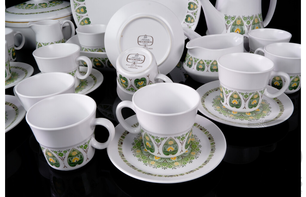 Funky Retro Japanese Noritake Progression 92 Piece Dinner Service in Palos Verde Pattern