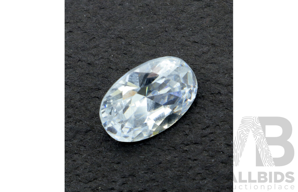 Cubic Zirconia Unset Oval Cut Gemstone with Lots of Sparkle, 14mm X 10mm X 6.1mm