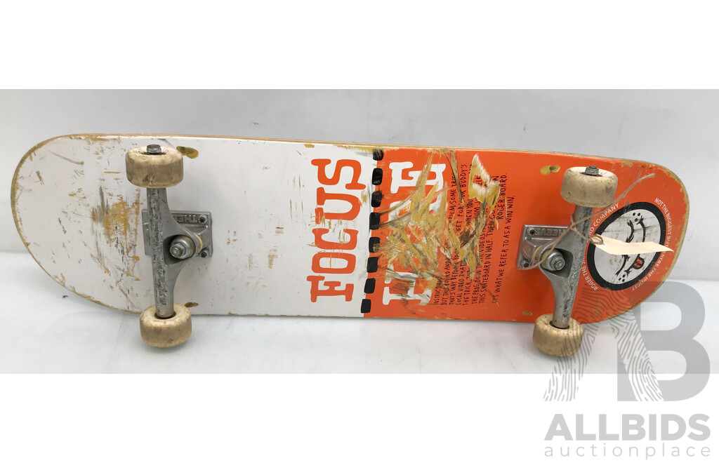 "Roger the Skateboard" Focus Here Orange & White Skateboard