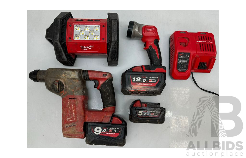 Milwaukee Area Light, Work Light, Rotary Hammer, Rapid Charger, 3x M18 Batteries