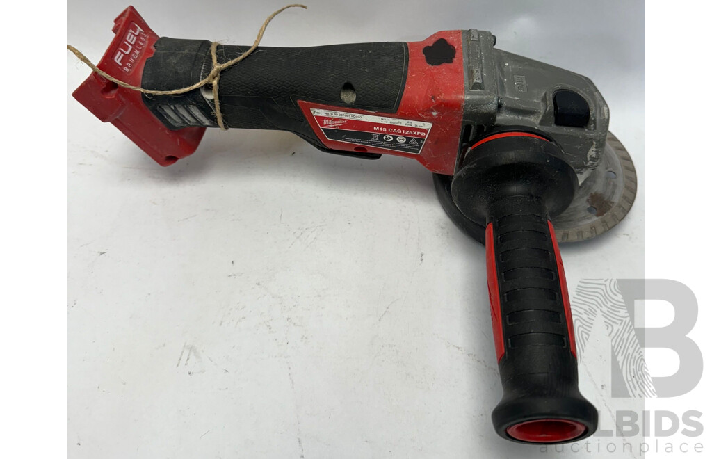 Milwaukee M18 Fuel Angle Grinder