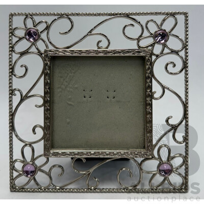 Silver Flower Pattern Photo Frame