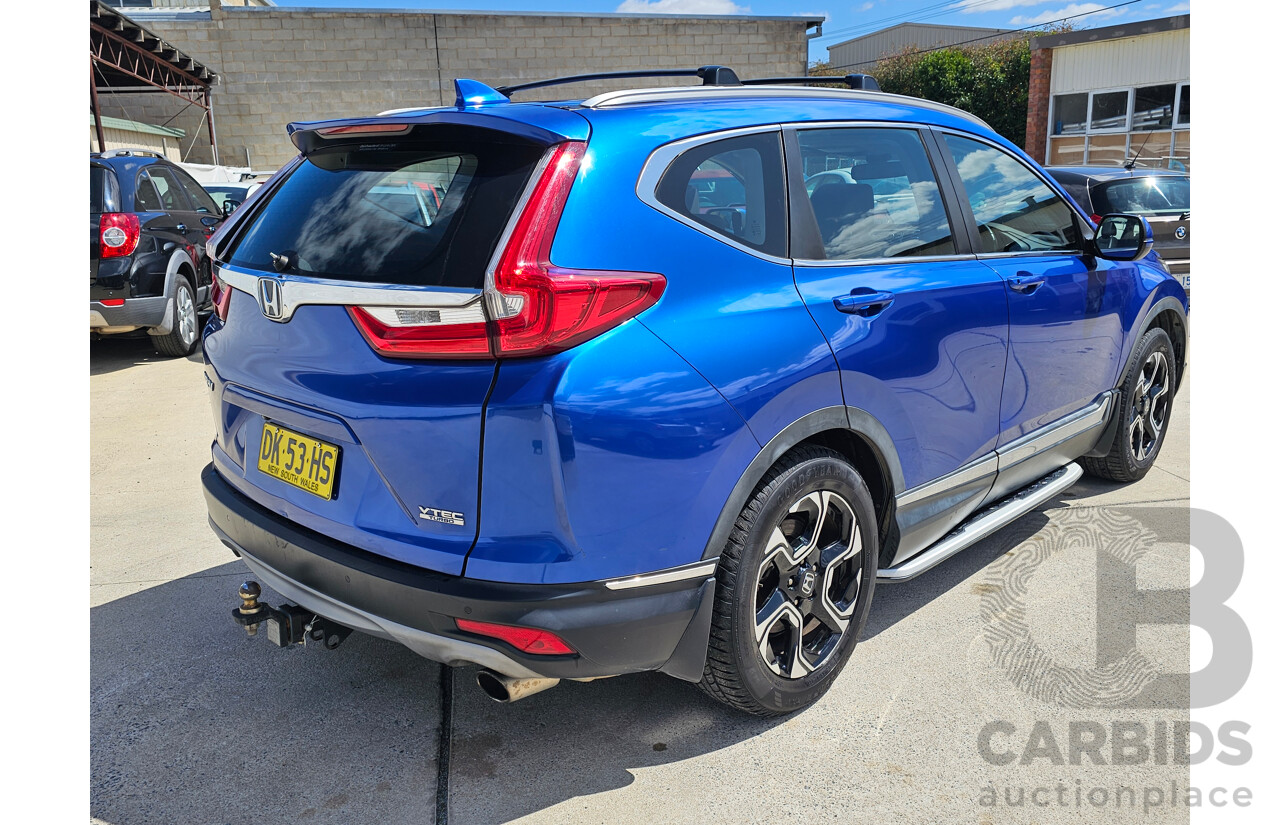 07/2017 Honda Cr-V VTi-L7 (2WD) FWD MY18 4D Wagon Blue 1.5L