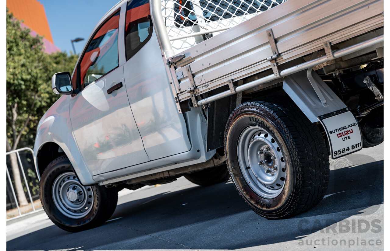 4/2019 Isuzu D-Max SX (4x4) TF MY19 Space C/Chas Splash White Turbo Diesel 3.0L