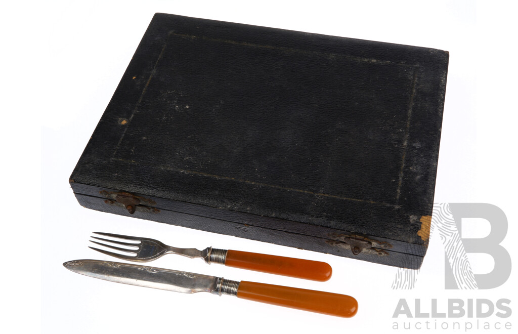 Antique 12 Piece Flatware Set with Engraved Silver Plate Blades and Sterling Silver Ferules, Sheffield 1918, in Original Box by Pleasance & Harper Bristol