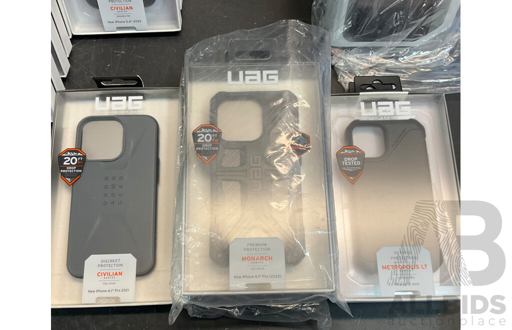 UAG,TECH21, INVISIBLE SHIELD & Assorted of Phone Case & Screen Protector for IPhone X,11,12,14 Series