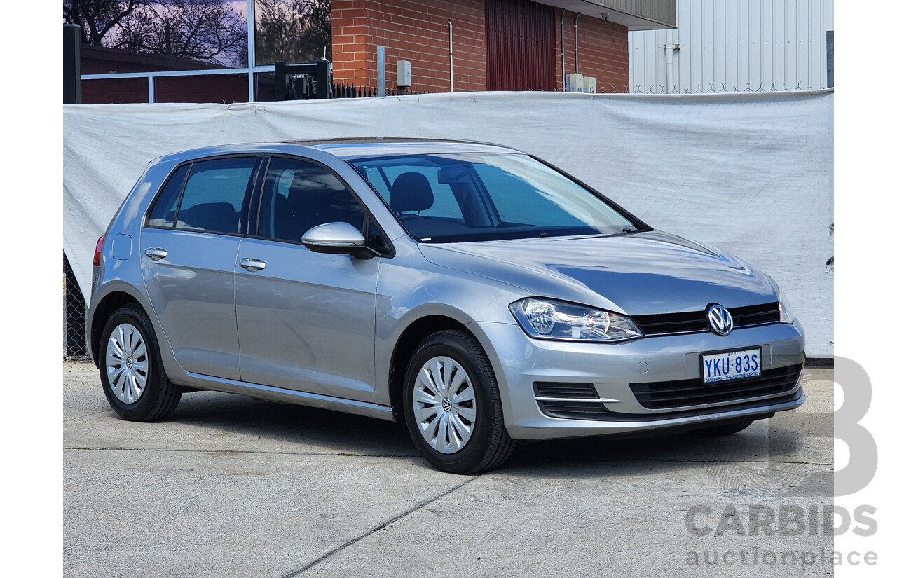 5/2015 Volkswagen Golf 90 TSI AU MY15 5d Hatchback Silver Or Chrome 1.4L