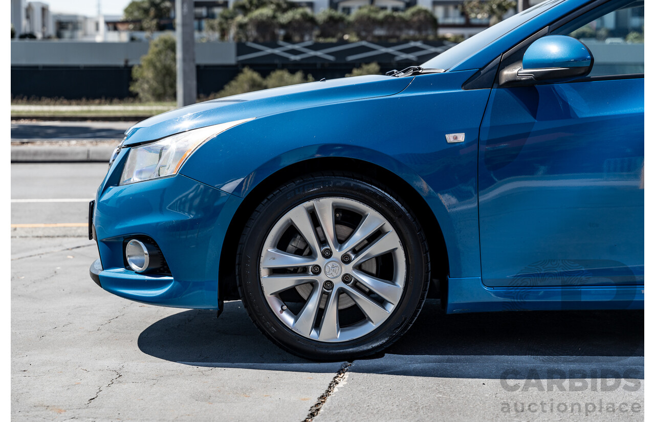 1/2013 Holden Cruze SRi-V JH Series 2 MY14 5d Hatchback Perfect Blue Metallic Turbo 1.4L