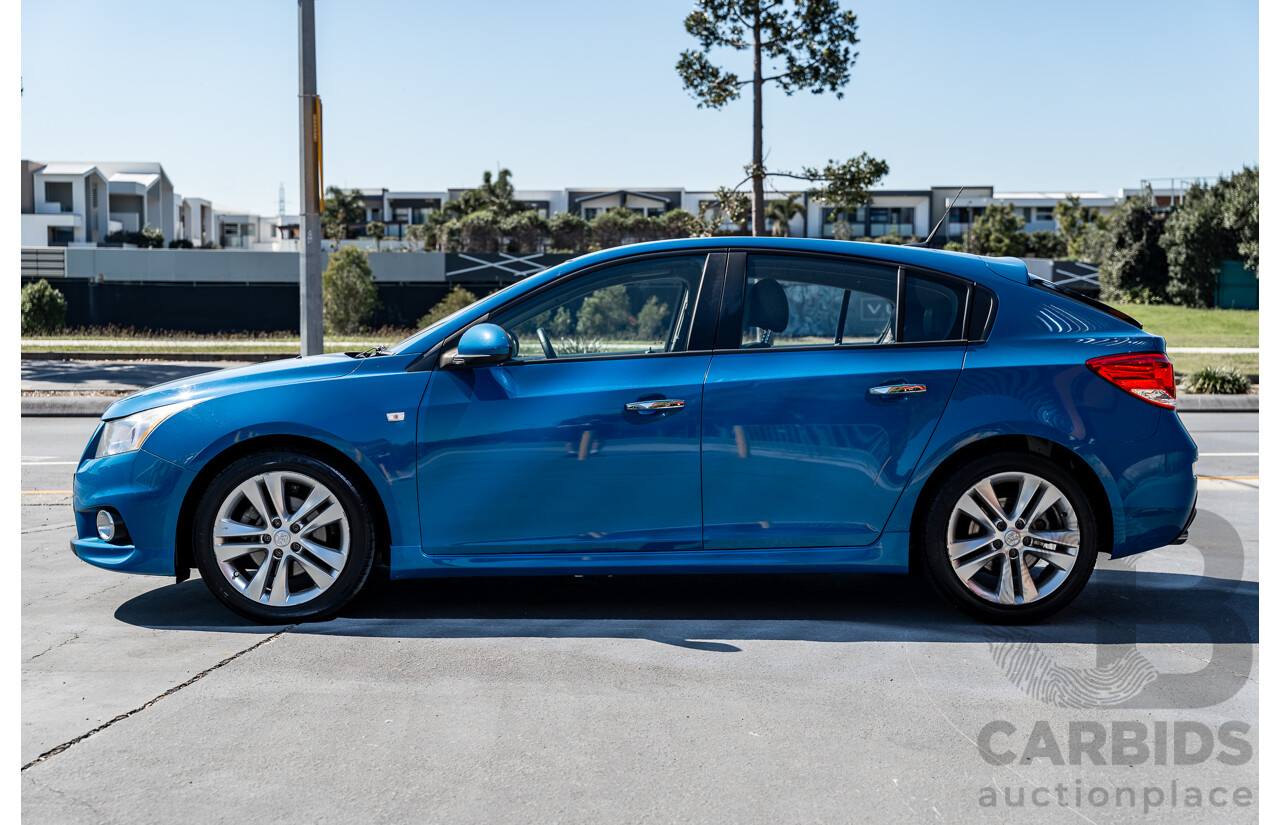 1/2013 Holden Cruze SRi-V JH Series 2 MY14 5d Hatchback Perfect Blue Metallic Turbo 1.4L