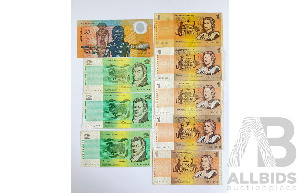 Australian Bank Notes Including 1988 Ten Dollar, Bicentennial, 1985 Two Dollars Johnston/Fraser, One Dollars, Johnston/Stone, Knight/Stone, Knight/Wheeler
