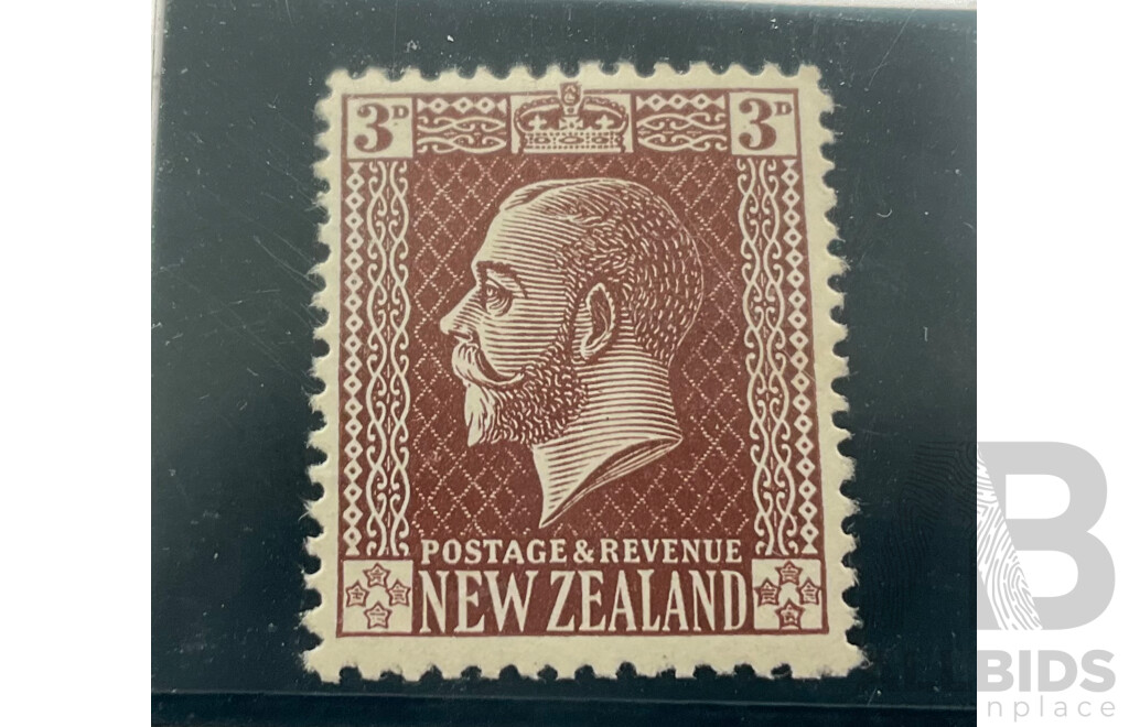 New Zealand 1915 Mint/Hinged KGV Three Penny Stamp