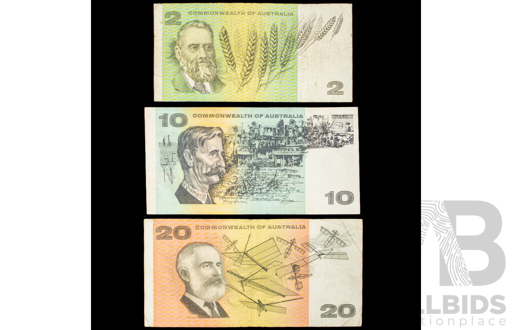 Three Australian 1968 COA Bank Notes, Phillips/Randall Two Dollar R83, Ten Dollar R304, Twenty Dollar R404