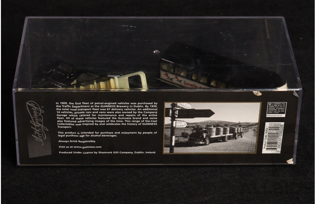 Dinky Diecast 1939 Triumph Dolomite, 1:43 Scale Days Gone 1935 Three Ton Truck, Guiness Double Decker Busses, 1:76 Scale