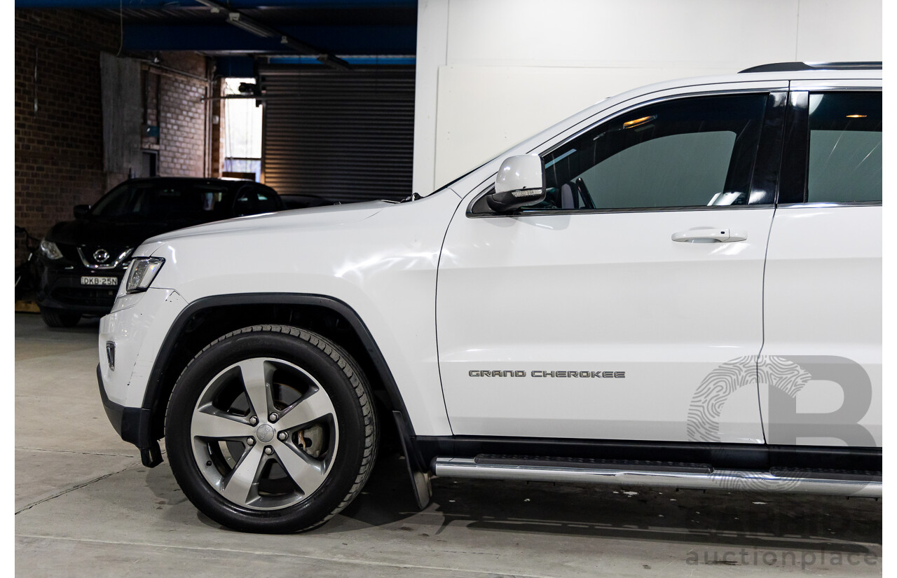 7/2013 Jeep Grand Cherokee Laredo (4x4) WK MY14 4d Wagon Bright White Turbo Diesel 3.0L