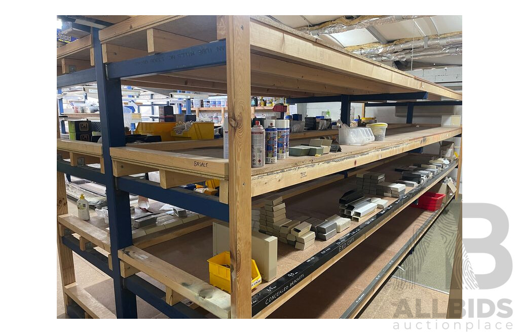 Warehouse Storage Shelving Unit