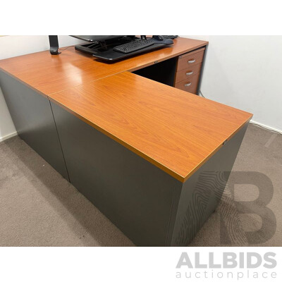 Laminate Corner Desk and 3 Drawer Pedastal Unit