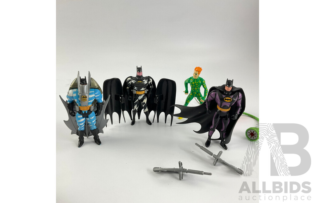 Collection of 1990's Batman Figures Including Future, Air Assault, Snow Tracker, Radar Scope, Lightning Strike, Silver Defender, Total Armour, Viking, Samurai,  'The Riddler' and Vintage Tin Badge