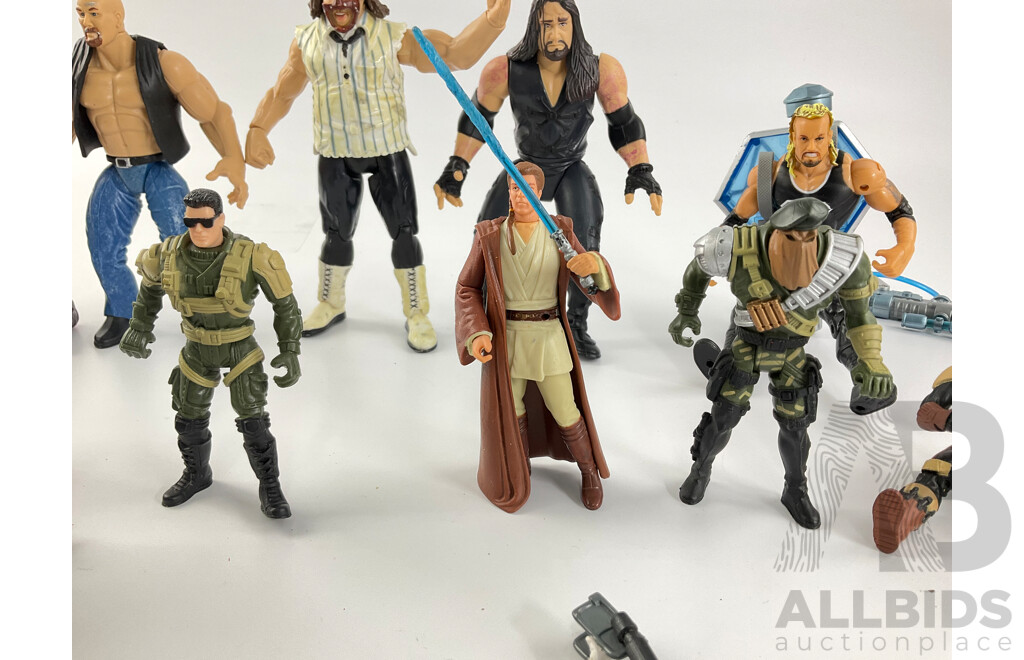 Collection of Vintage Toy Figures Including Wrestling's Stone Cold Steve Austin and Star War's Darth Maul