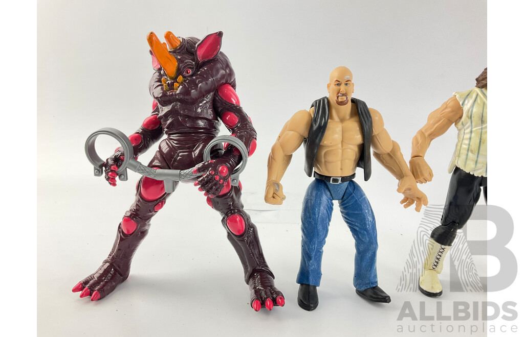 Collection of Vintage Toy Figures Including Wrestling's Stone Cold Steve Austin and Star War's Darth Maul