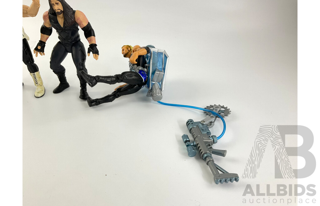 Collection of Vintage Toy Figures Including Wrestling's Stone Cold Steve Austin and Star War's Darth Maul