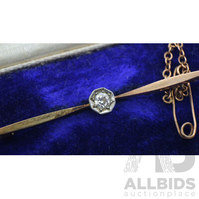 15ct/Platinum Vintage Art Deco Diamond Set Bar Brooch, 55mm, TDW 0.10ct, 3.17 Grams