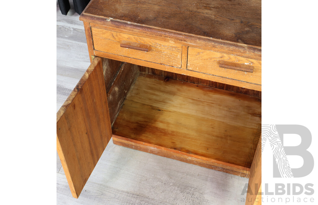 Small Oak Bedside Cabinet