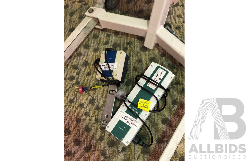 Alto Lift Compact Hoist/Patient Lift