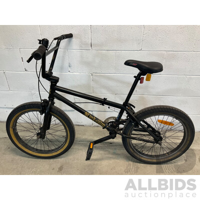 KINK BMX Bike Black (50cm Frame)