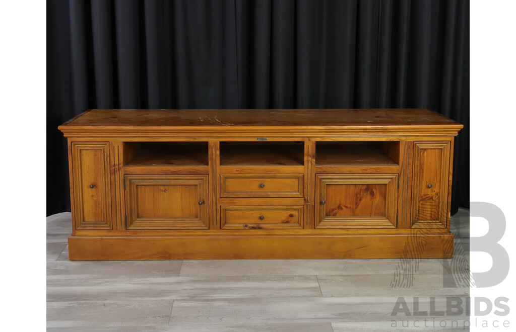 Modern Pine Sideboard by Beautfort